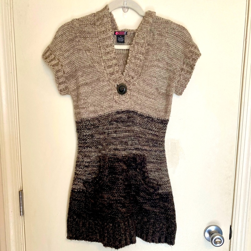 Kiss It Hooded V-neck Sweater Tunic Brown Tan Colorblock Kangaroo Pocket 90s M